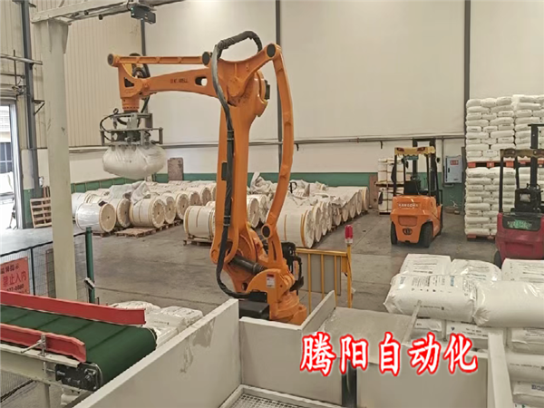 注塑原料拆包投料機(jī)器人